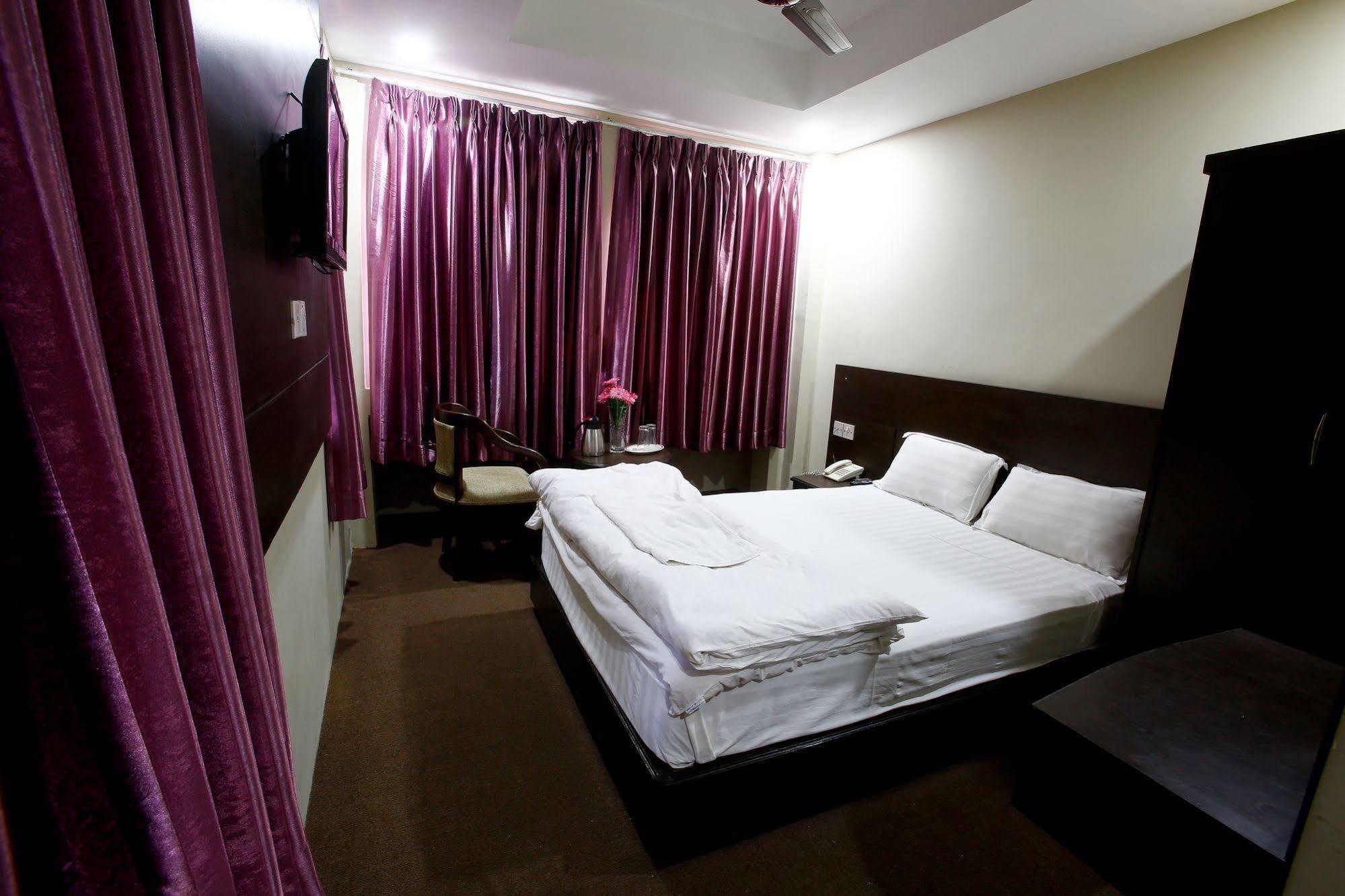 Hotel Nandini Kathmandu Exterior photo